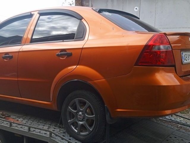 Коричневий Шевроле Авео, об'ємом двигуна 1.5 л та пробігом 310 тис. км за 1500 $, фото 5 на Automoto.ua