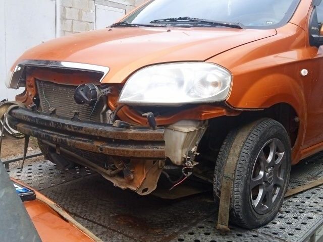 Коричневий Шевроле Авео, об'ємом двигуна 1.5 л та пробігом 310 тис. км за 1500 $, фото 8 на Automoto.ua