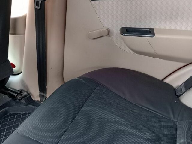 Коричневий Шевроле Авео, об'ємом двигуна 1.6 л та пробігом 350 тис. км за 3200 $, фото 4 на Automoto.ua