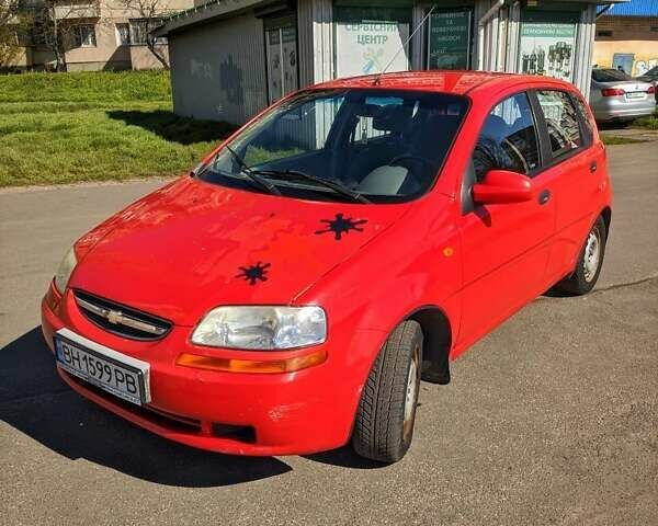 Красный Шевроле Авео, объемом двигателя 1.5 л и пробегом 190 тыс. км за 2800 $, фото 8 на Automoto.ua