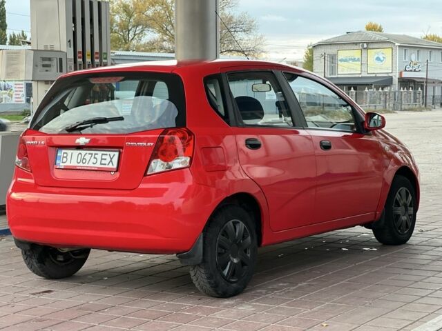 Червоний Шевроле Авео, об'ємом двигуна 1.5 л та пробігом 256 тис. км за 3300 $, фото 2 на Automoto.ua