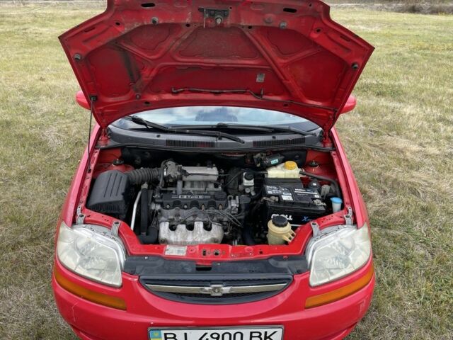 Червоний Шевроле Авео, об'ємом двигуна 1.5 л та пробігом 263 тис. км за 1650 $, фото 6 на Automoto.ua