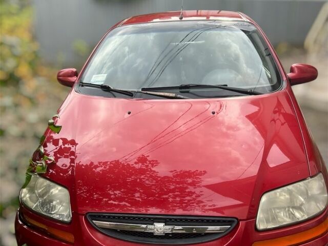 Красный Шевроле Авео, объемом двигателя 1.6 л и пробегом 230 тыс. км за 2300 $, фото 4 на Automoto.ua
