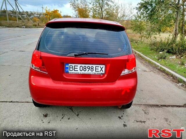 Червоний Шевроле Авео, об'ємом двигуна 1.5 л та пробігом 273 тис. км за 3700 $, фото 5 на Automoto.ua