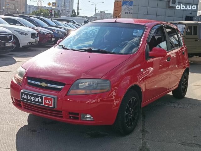 Червоний Шевроле Авео, об'ємом двигуна 1.5 л та пробігом 219 тис. км за 3990 $, фото 2 на Automoto.ua