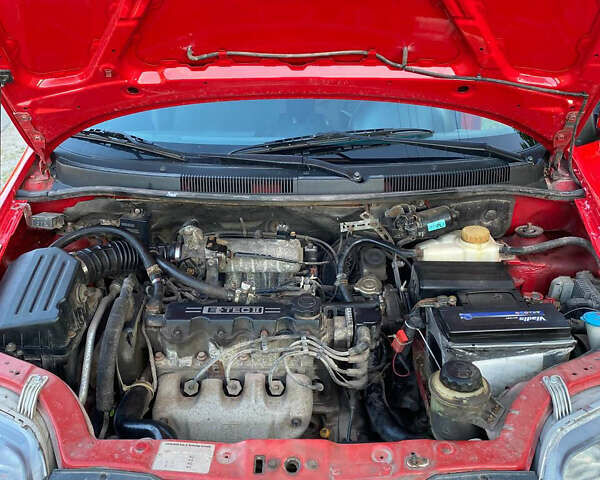 Червоний Шевроле Авео, об'ємом двигуна 1.5 л та пробігом 198 тис. км за 3550 $, фото 7 на Automoto.ua
