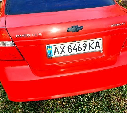 Червоний Шевроле Авео, об'ємом двигуна 1.5 л та пробігом 317 тис. км за 1300 $, фото 10 на Automoto.ua