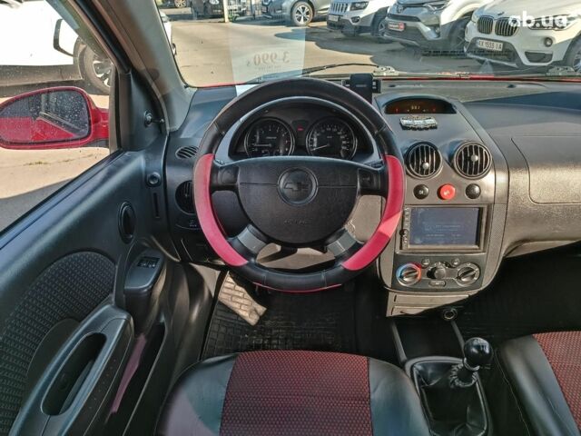 Червоний Шевроле Авео, об'ємом двигуна 1.5 л та пробігом 219 тис. км за 3990 $, фото 21 на Automoto.ua