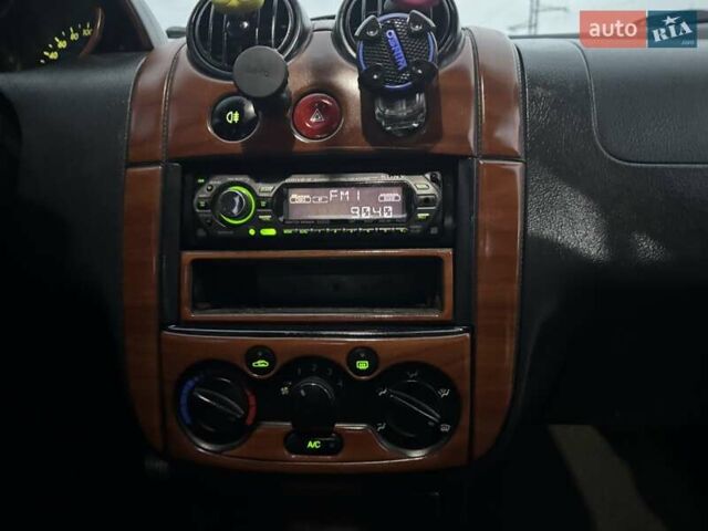 Красный Шевроле Авео, объемом двигателя 1.5 л и пробегом 290 тыс. км за 1680 $, фото 27 на Automoto.ua