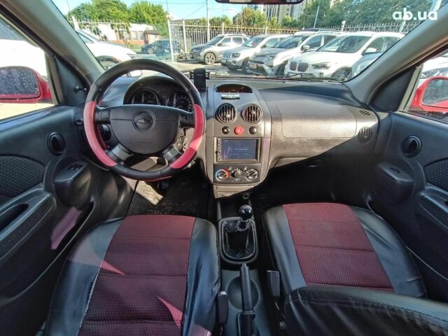 Червоний Шевроле Авео, об'ємом двигуна 1.5 л та пробігом 219 тис. км за 3990 $, фото 20 на Automoto.ua