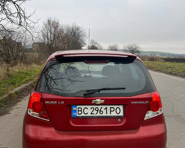 Красный Шевроле Авео, объемом двигателя 1.5 л и пробегом 222 тыс. км за 1850 $, фото 3 на Automoto.ua