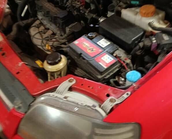 Красный Шевроле Авео, объемом двигателя 1.5 л и пробегом 135 тыс. км за 3650 $, фото 26 на Automoto.ua