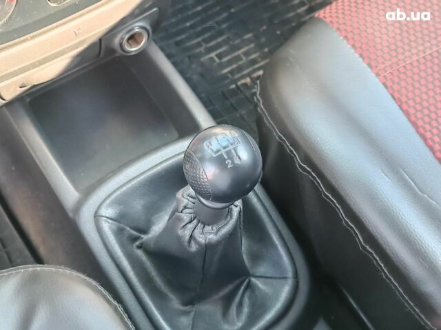 Червоний Шевроле Авео, об'ємом двигуна 1.5 л та пробігом 219 тис. км за 3990 $, фото 17 на Automoto.ua