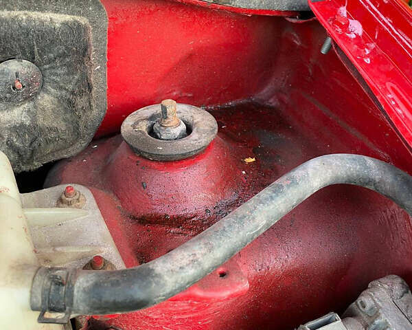 Красный Шевроле Авео, объемом двигателя 1.5 л и пробегом 198 тыс. км за 3550 $, фото 9 на Automoto.ua