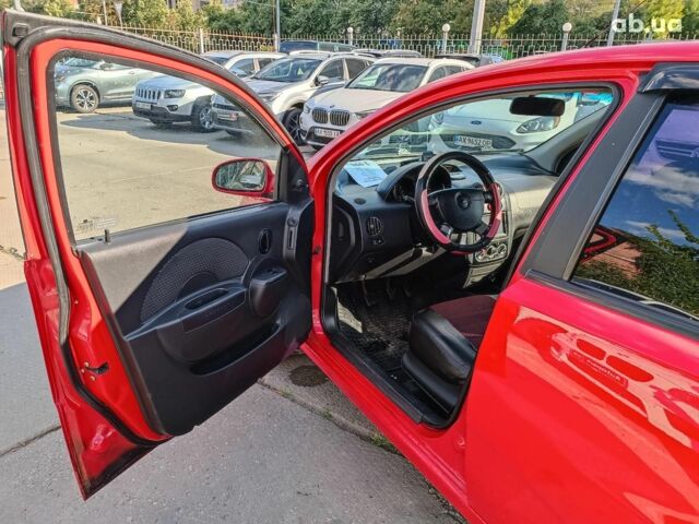 Червоний Шевроле Авео, об'ємом двигуна 1.5 л та пробігом 219 тис. км за 3990 $, фото 14 на Automoto.ua