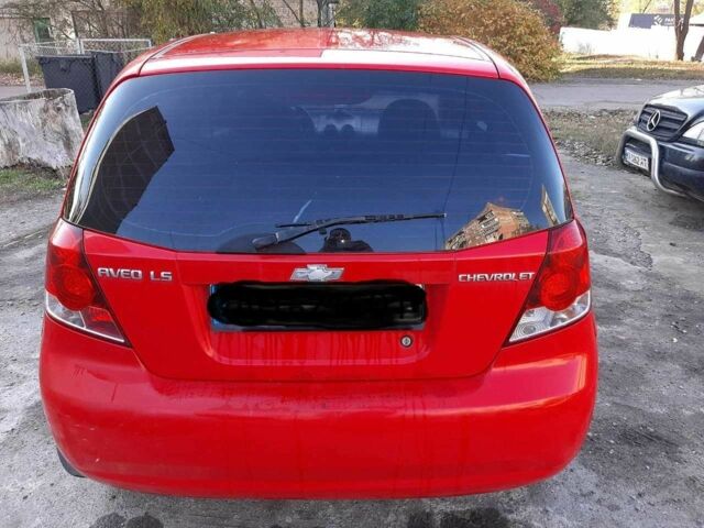 Красный Шевроле Авео, объемом двигателя 1.5 л и пробегом 179 тыс. км за 1800 $, фото 4 на Automoto.ua