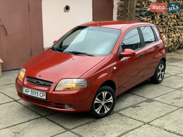 Червоний Шевроле Авео, об'ємом двигуна 1.5 л та пробігом 108 тис. км за 2950 $, фото 5 на Automoto.ua