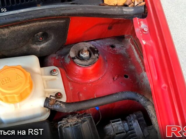 Червоний Шевроле Авео, об'ємом двигуна 1.5 л та пробігом 235 тис. км за 2800 $, фото 5 на Automoto.ua