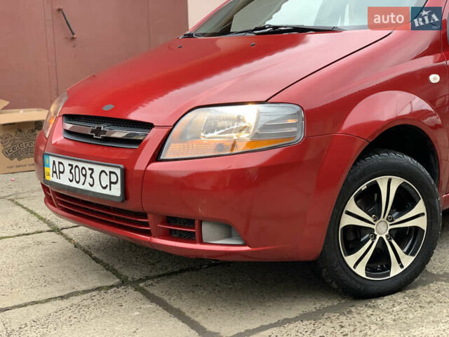 Червоний Шевроле Авео, об'ємом двигуна 1.5 л та пробігом 108 тис. км за 2950 $, фото 7 на Automoto.ua