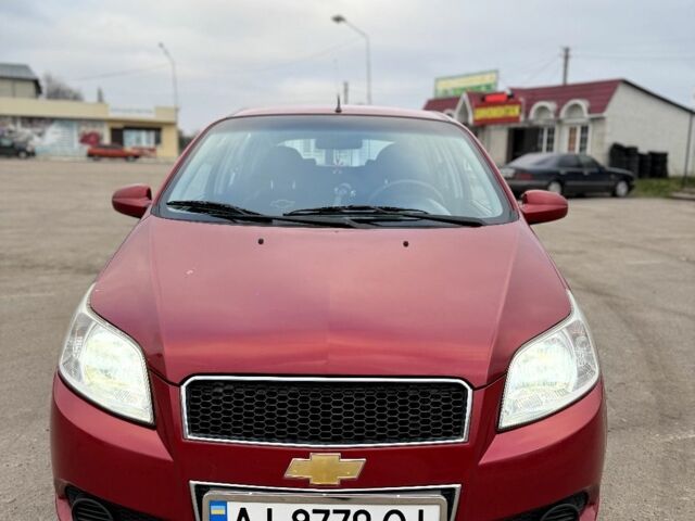 Красный Шевроле Авео, объемом двигателя 1.5 л и пробегом 327 тыс. км за 3600 $, фото 3 на Automoto.ua