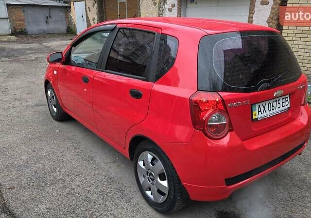 Красный Шевроле Авео, объемом двигателя 1.5 л и пробегом 177 тыс. км за 5500 $, фото 10 на Automoto.ua