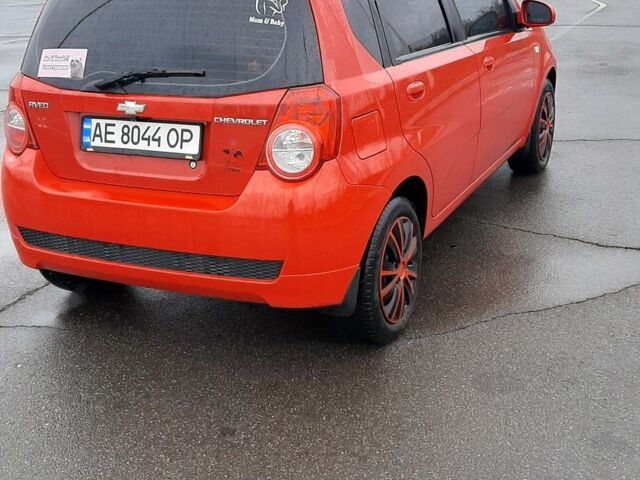 Красный Шевроле Авео, объемом двигателя 1.2 л и пробегом 240 тыс. км за 3800 $, фото 5 на Automoto.ua