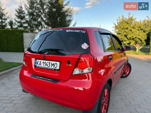 Красный Шевроле Авео, объемом двигателя 1.5 л и пробегом 191 тыс. км за 3500 $, фото 9 на Automoto.ua