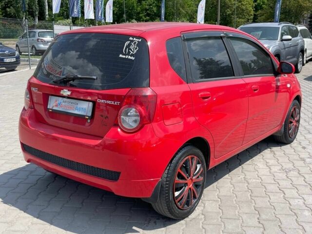Красный Шевроле Авео, объемом двигателя 1.2 л и пробегом 220 тыс. км за 4000 $, фото 5 на Automoto.ua