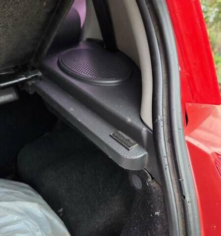 Красный Шевроле Авео, объемом двигателя 1.5 л и пробегом 177 тыс. км за 5500 $, фото 29 на Automoto.ua