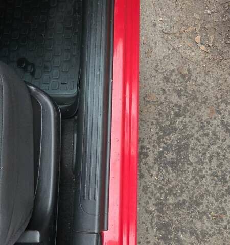 Красный Шевроле Авео, объемом двигателя 1.5 л и пробегом 177 тыс. км за 5500 $, фото 42 на Automoto.ua