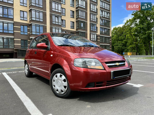 Червоний Шевроле Авео, об'ємом двигуна 1.5 л та пробігом 82 тис. км за 3950 $, фото 1 на Automoto.ua