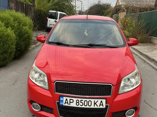 Шевроле Авео 2008 в Запорожье на Automoto.ua Красный Шевроле Авео, объемом двигателя 1.5 л и пробегом 207 тыс. км за 4100 $, фото 2 на Automoto.ua