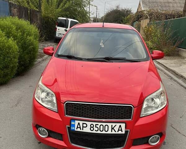 Червоний Шевроле Авео, об'ємом двигуна 1.5 л та пробігом 207 тис. км за 4100 $, фото 1 на Automoto.ua