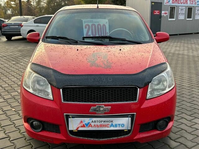 Красный Шевроле Авео, объемом двигателя 1.2 л и пробегом 240 тыс. км за 3999 $, фото 1 на Automoto.ua