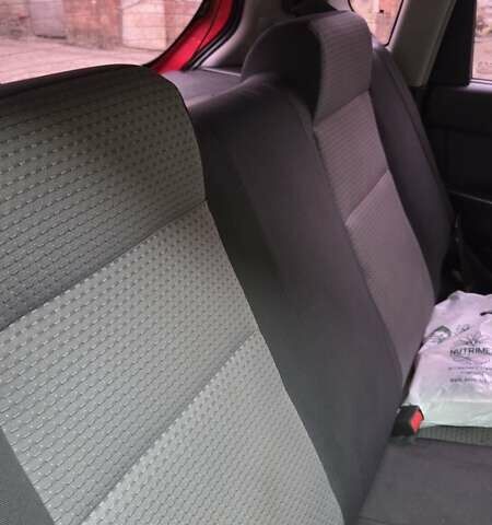 Красный Шевроле Авео, объемом двигателя 1.5 л и пробегом 177 тыс. км за 5500 $, фото 49 на Automoto.ua