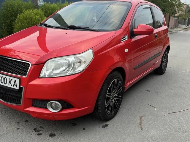 Шевроле Авео 2008 в Запорожье на Automoto.ua Красный Шевроле Авео, объемом двигателя 1.5 л и пробегом 207 тыс. км за 4100 $, фото 4 на Automoto.ua