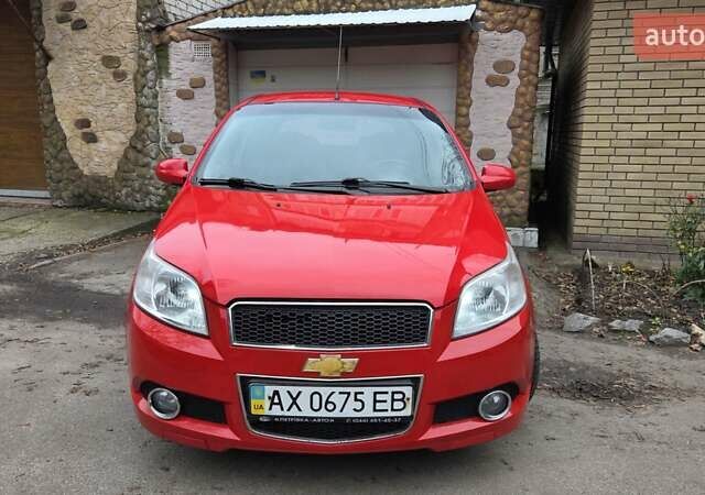 Красный Шевроле Авео, объемом двигателя 1.5 л и пробегом 177 тыс. км за 5500 $, фото 20 на Automoto.ua