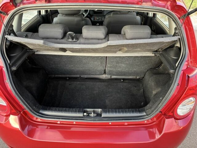 Червоний Шевроле Авео, об'ємом двигуна 1.2 л та пробігом 185 тис. км за 3900 $, фото 11 на Automoto.ua