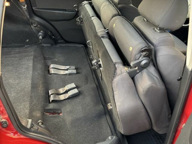 Червоний Шевроле Авео, об'ємом двигуна 1.2 л та пробігом 185 тис. км за 3900 $, фото 12 на Automoto.ua