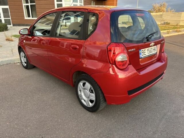 Червоний Шевроле Авео, об'ємом двигуна 1.2 л та пробігом 185 тис. км за 3900 $, фото 7 на Automoto.ua