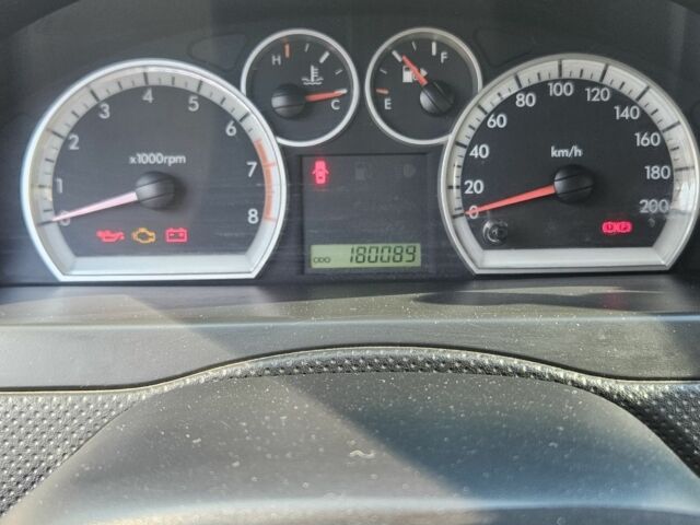Червоний Шевроле Авео, об'ємом двигуна 1.5 л та пробігом 180 тис. км за 5000 $, фото 6 на Automoto.ua