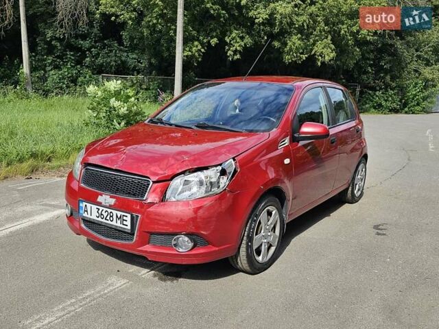 Красный Шевроле Авео, объемом двигателя 1.5 л и пробегом 96 тыс. км за 3000 $, фото 9 на Automoto.ua