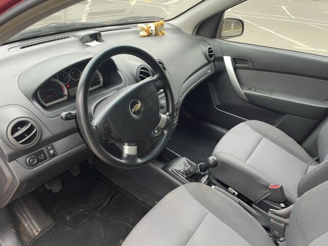 Червоний Шевроле Авео, об'ємом двигуна 1.5 л та пробігом 121 тис. км за 3800 $, фото 6 на Automoto.ua
