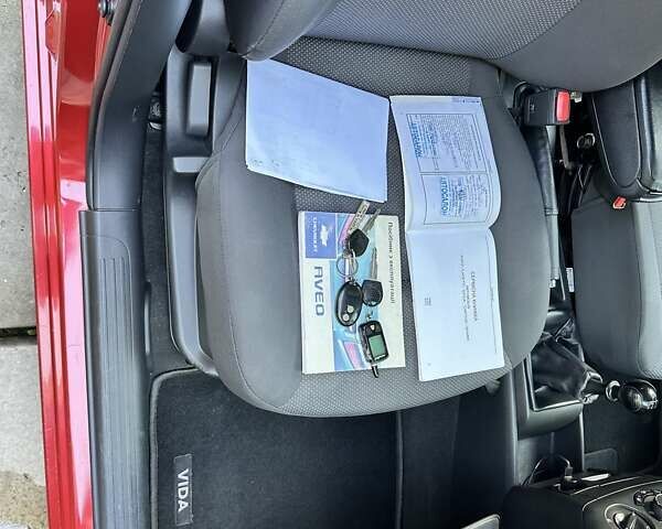 Красный Шевроле Авео, объемом двигателя 1.5 л и пробегом 137 тыс. км за 5500 $, фото 14 на Automoto.ua