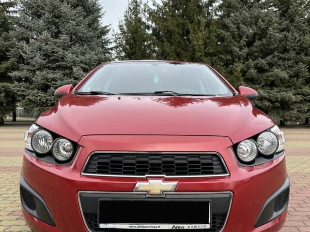 Червоний Шевроле Авео, об'ємом двигуна 1.4 л та пробігом 154 тис. км за 6200 $, фото 1 на Automoto.ua