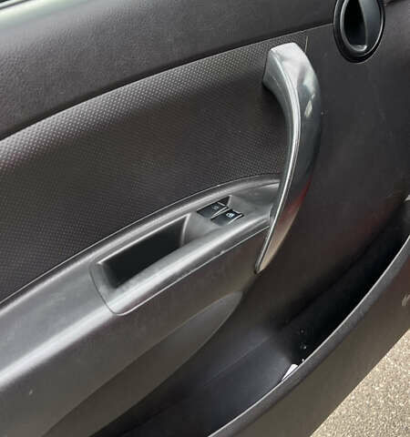 Красный Шевроле Авео, объемом двигателя 1.5 л и пробегом 191 тыс. км за 4300 $, фото 5 на Automoto.ua