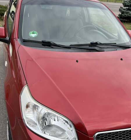 Красный Шевроле Авео, объемом двигателя 1.5 л и пробегом 191 тыс. км за 4300 $, фото 12 на Automoto.ua