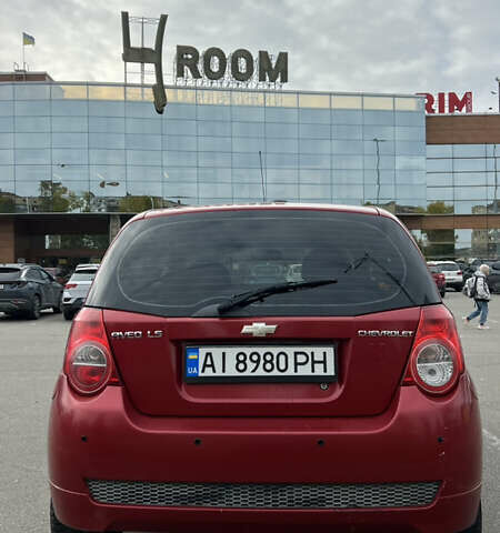 Красный Шевроле Авео, объемом двигателя 1.5 л и пробегом 191 тыс. км за 4300 $, фото 2 на Automoto.ua