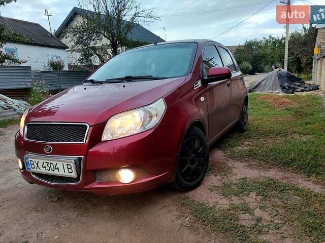 Червоний Шевроле Авео, об'ємом двигуна 1.5 л та пробігом 145 тис. км за 3700 $, фото 5 на Automoto.ua