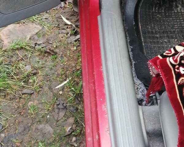 Красный Шевроле Авео, объемом двигателя 1.5 л и пробегом 250 тыс. км за 2650 $, фото 14 на Automoto.ua